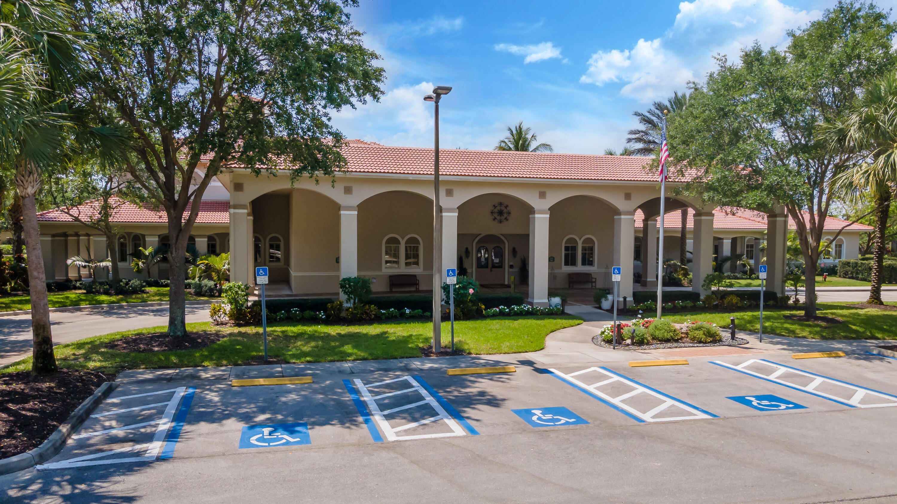 8605 Tompson Point Road Port St. Lucie, FL 34986 - Photo 73 of 90 Front of Island Club