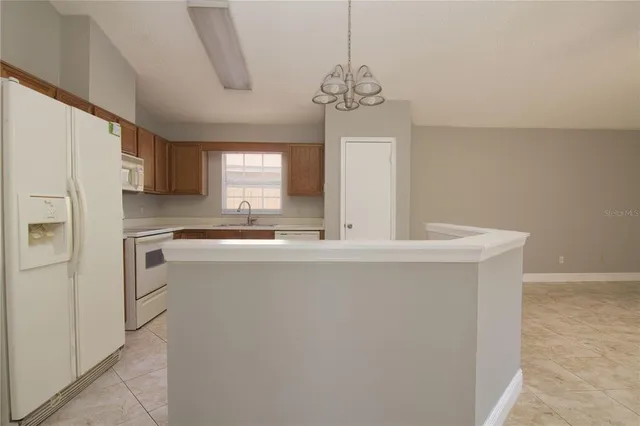 $2,200 | 4521 Bridgeton Lane, Orlando, FL 32817