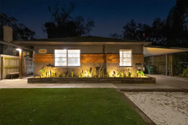 a view of a house with outdoor space
