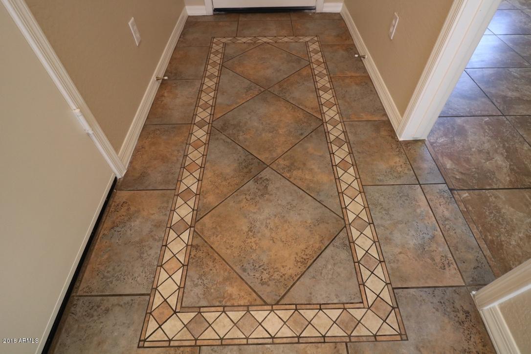 3127 West Pecan Road Phoenix, AZ 85041 - Photo 2 of 14 thumb_IMG_1525_1024