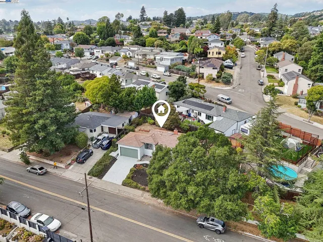 $898,000 | 4866 Seven Hills Road, Castro Valley, CA 94546