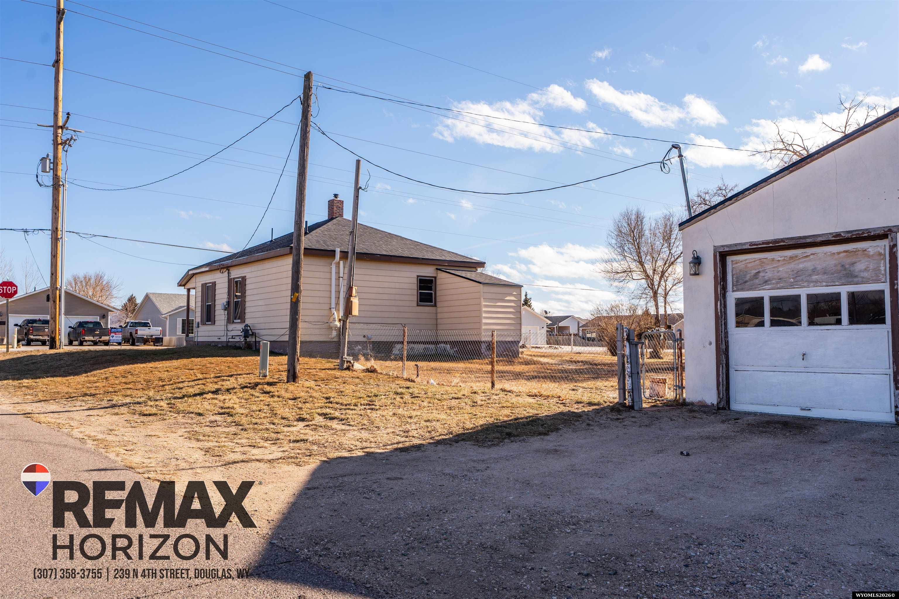 1102 Brownfield Road Douglas, WY 82633 - Photo 31 of 40