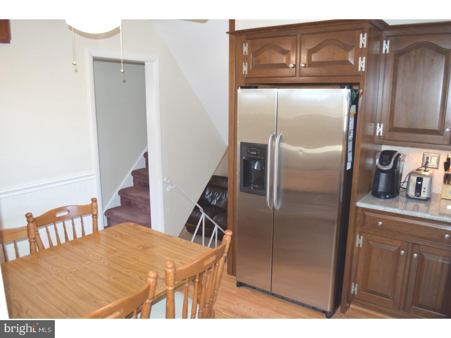 613 Cambridge Road Brookhaven, PA 19015 - Photo 8 of 25 Kitchen