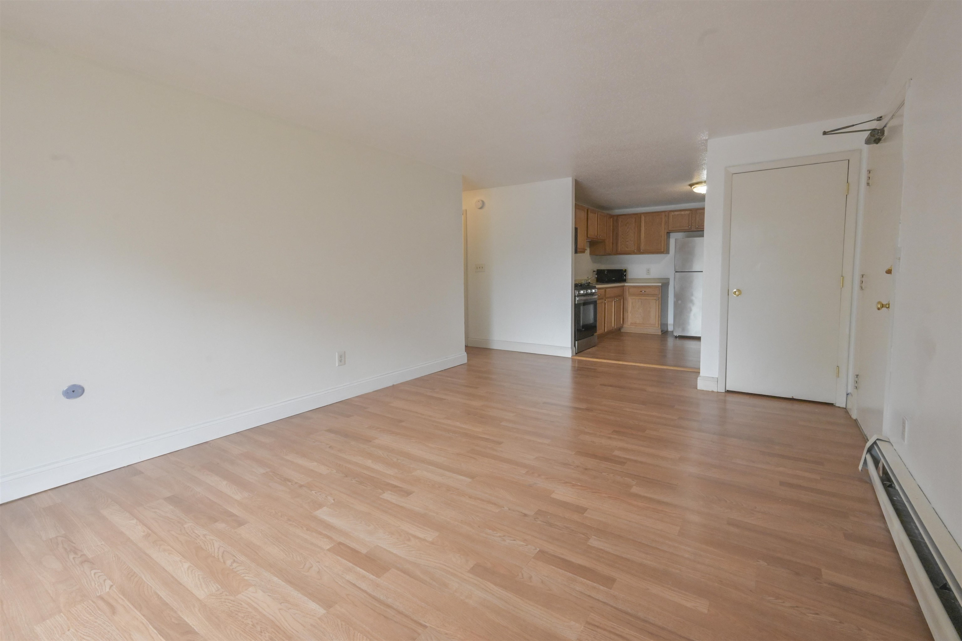 136 Mammoth Road, Unit 621 Hooksett, NH 03106 - Photo 27 of 28