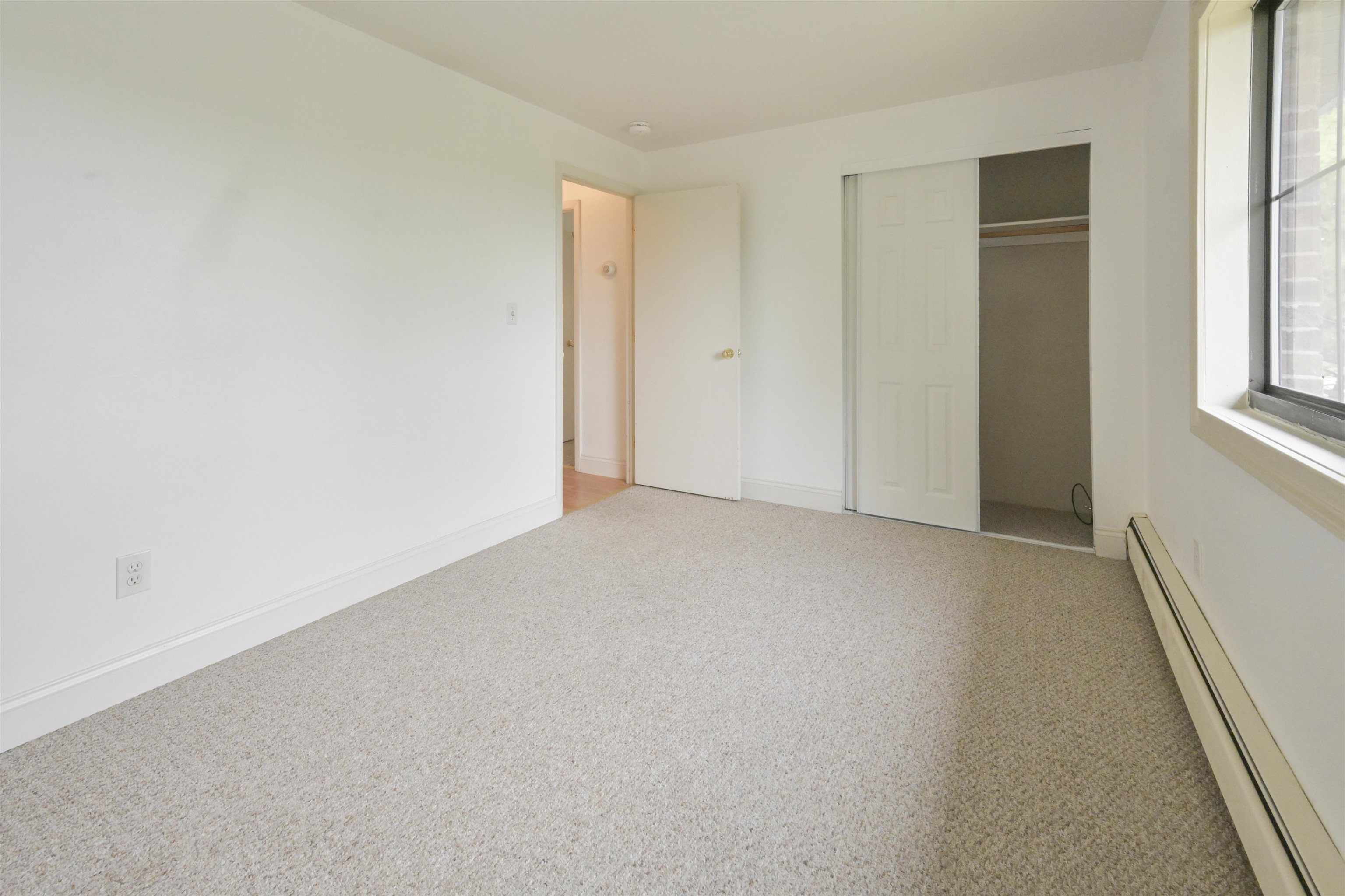 136 Mammoth Road, Unit 621 Hooksett, NH 03106 - Photo 9 of 28
