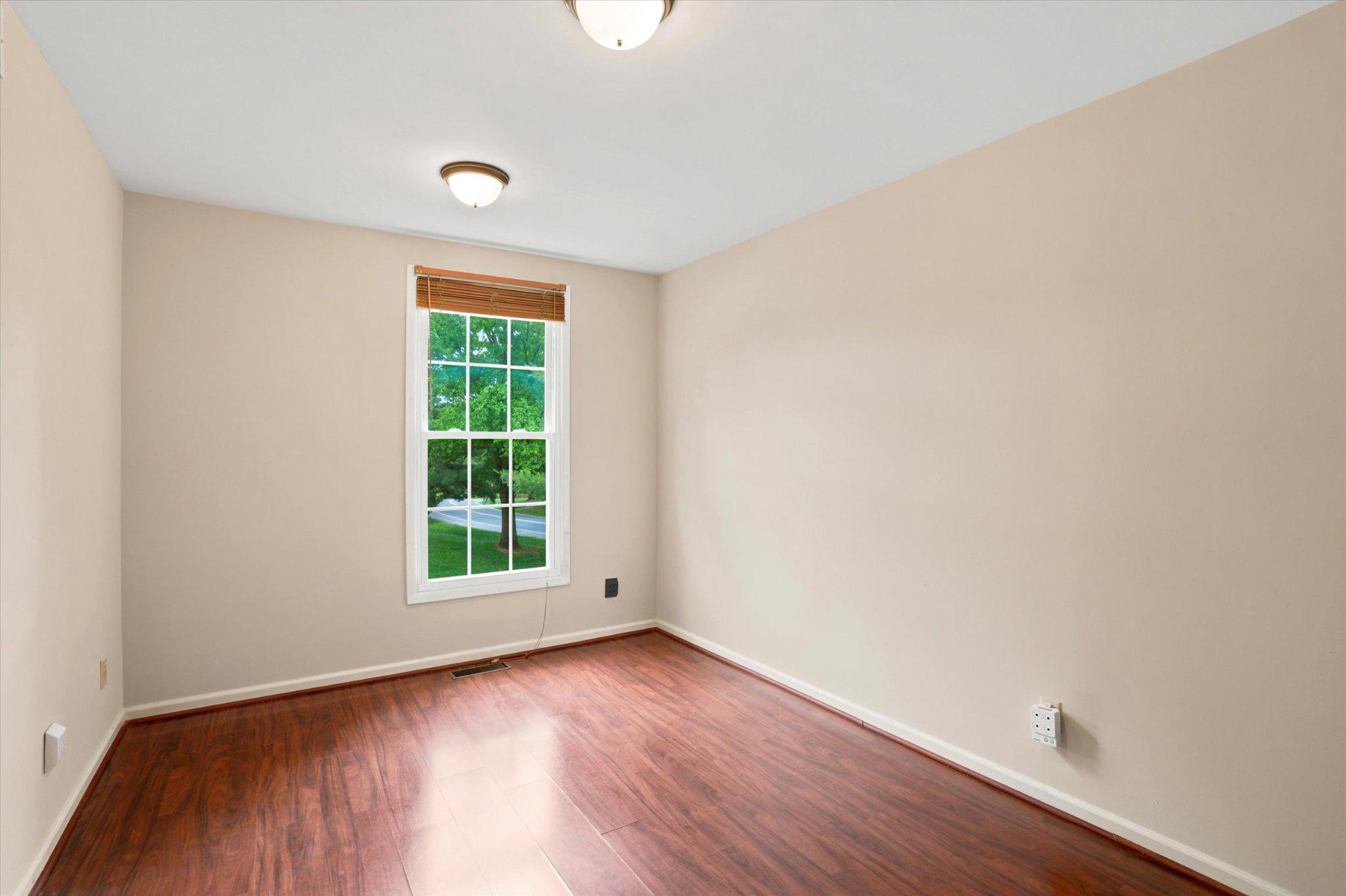 18 Medinah Drive Reading, PA 19607 - Photo 16 of 25 Bright and bedroom
