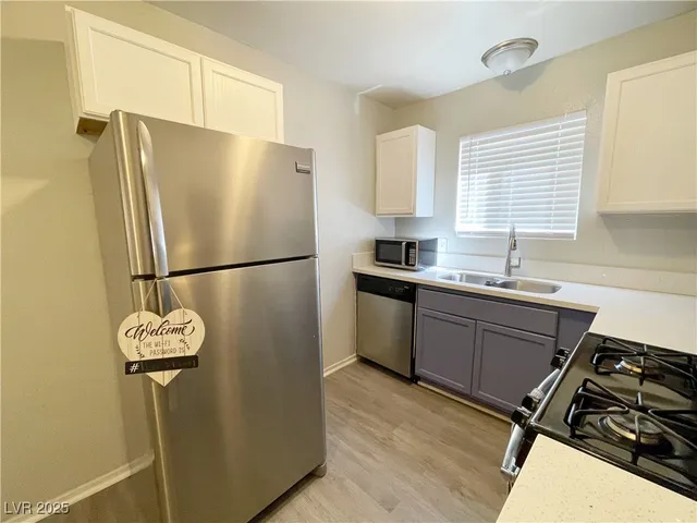 $1,295 | 1617 Cordoba Lane, Unit A, Las Vegas, NV 89108