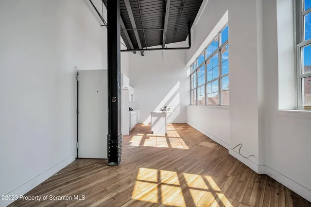 $2,300 | 430-438 Penn Avenue, Unit 213, Scranton, PA 18503