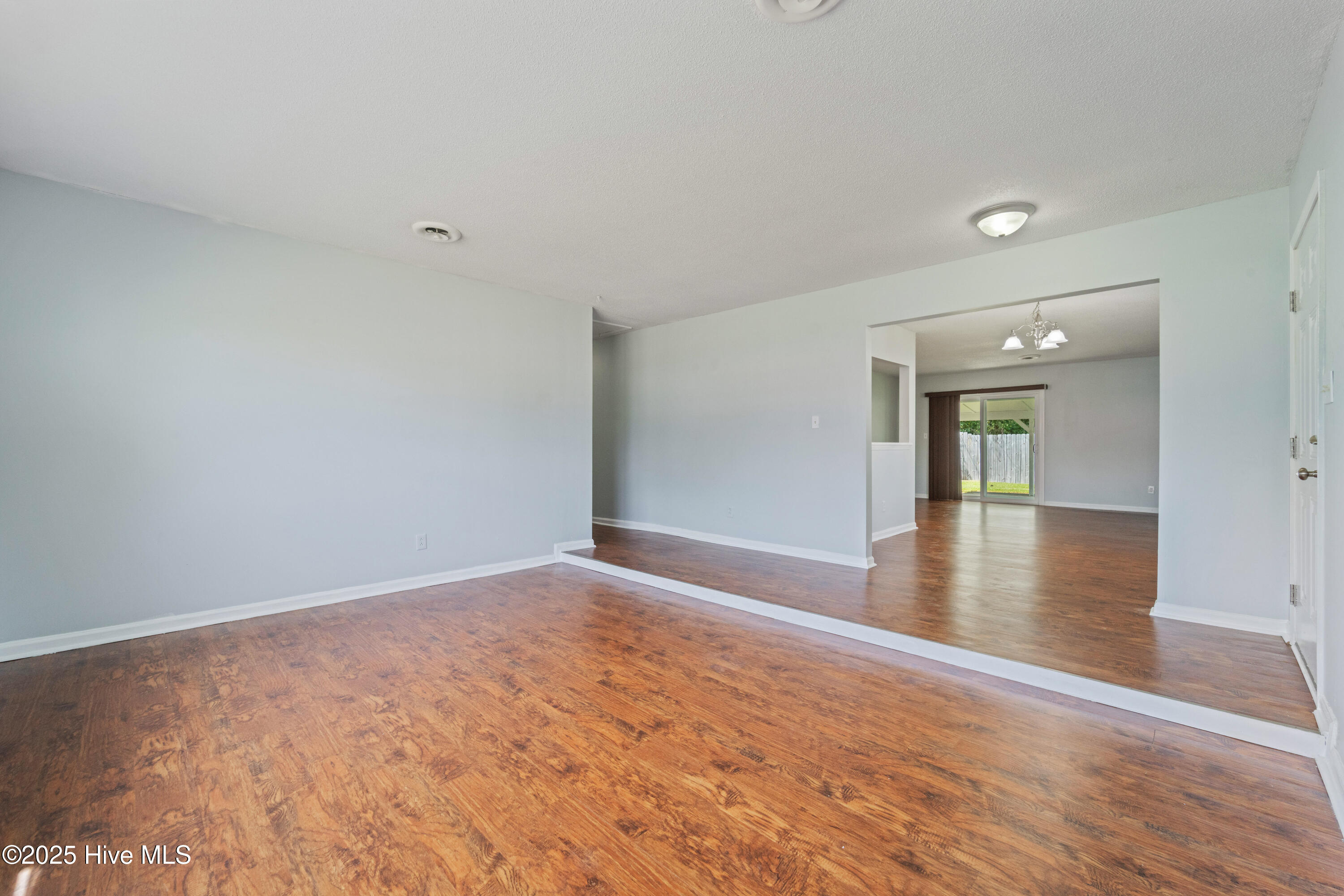 302 Dennis Road Jacksonville, NC 28546 - Photo 3 of 51 DSC00438