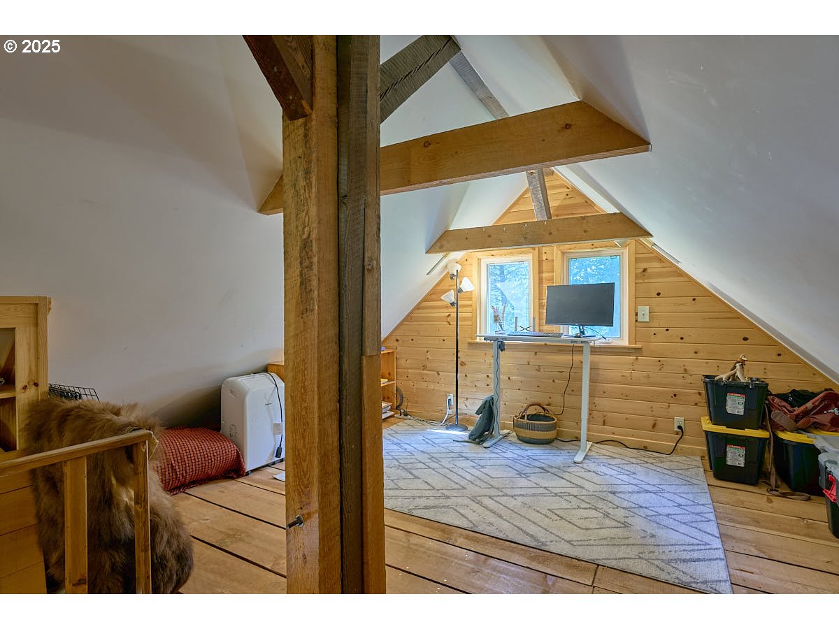 83863 Ollokot Lane Joseph, OR 97846 - Photo 14 of 25 a view of living room filled with furniture and wooden floor