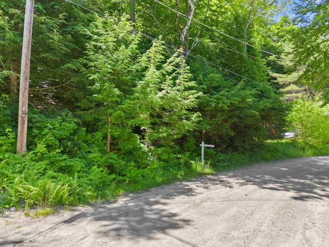 $89,900 | 81 Gerald Drive, Newbury, NH 03255