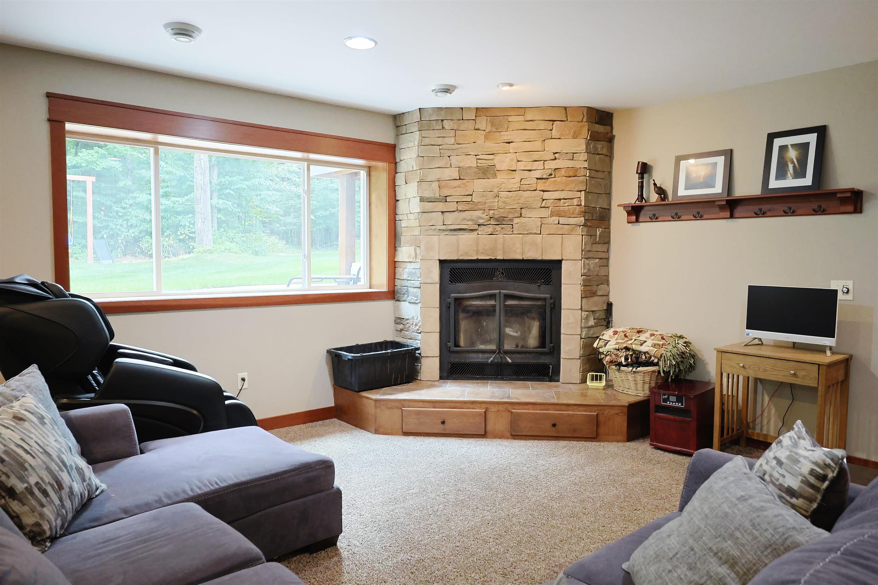 233532-233536 Highpoint Road, Unit 233536 HIGHPOINT ROAD Ringle, WI 54471 - Photo 23 of 59 Gallery Image 23