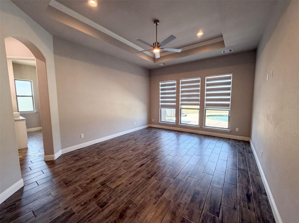 3608 Ridge Point Drive Justin, TX 76247 - Photo 10 of 30 Gallery Image 10