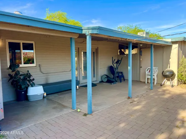 $360,000 | 2439 West Freeway Lane, Phoenix, AZ 85021