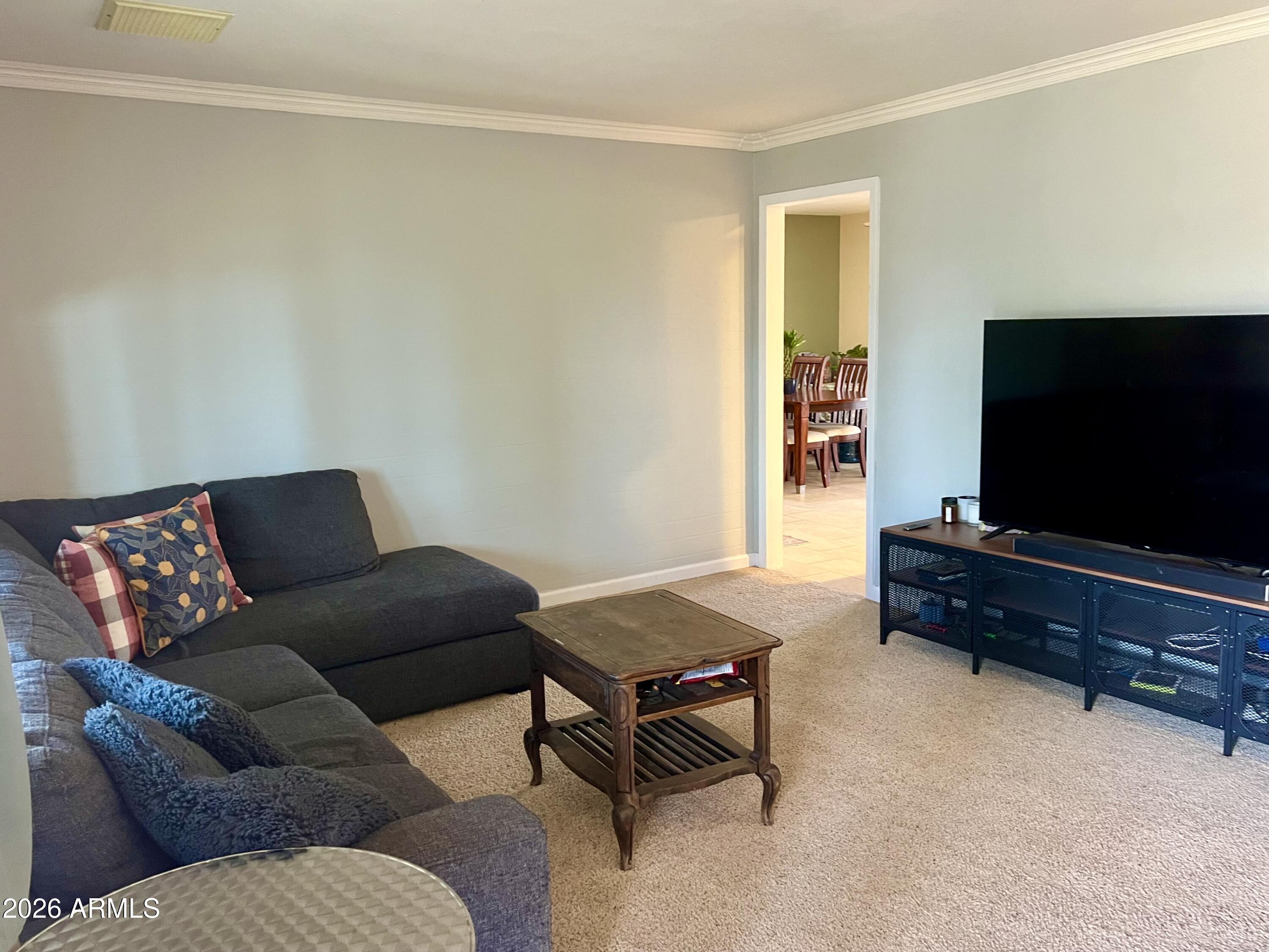 2439 West Freeway Lane Phoenix, AZ 85021 - Photo 5 of 28 IMG_7653