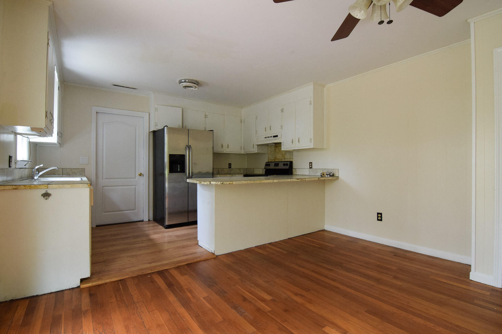 1363 Camp Road Charleston, SC 29412 - Photo 5 of 17 1363 Camp-22