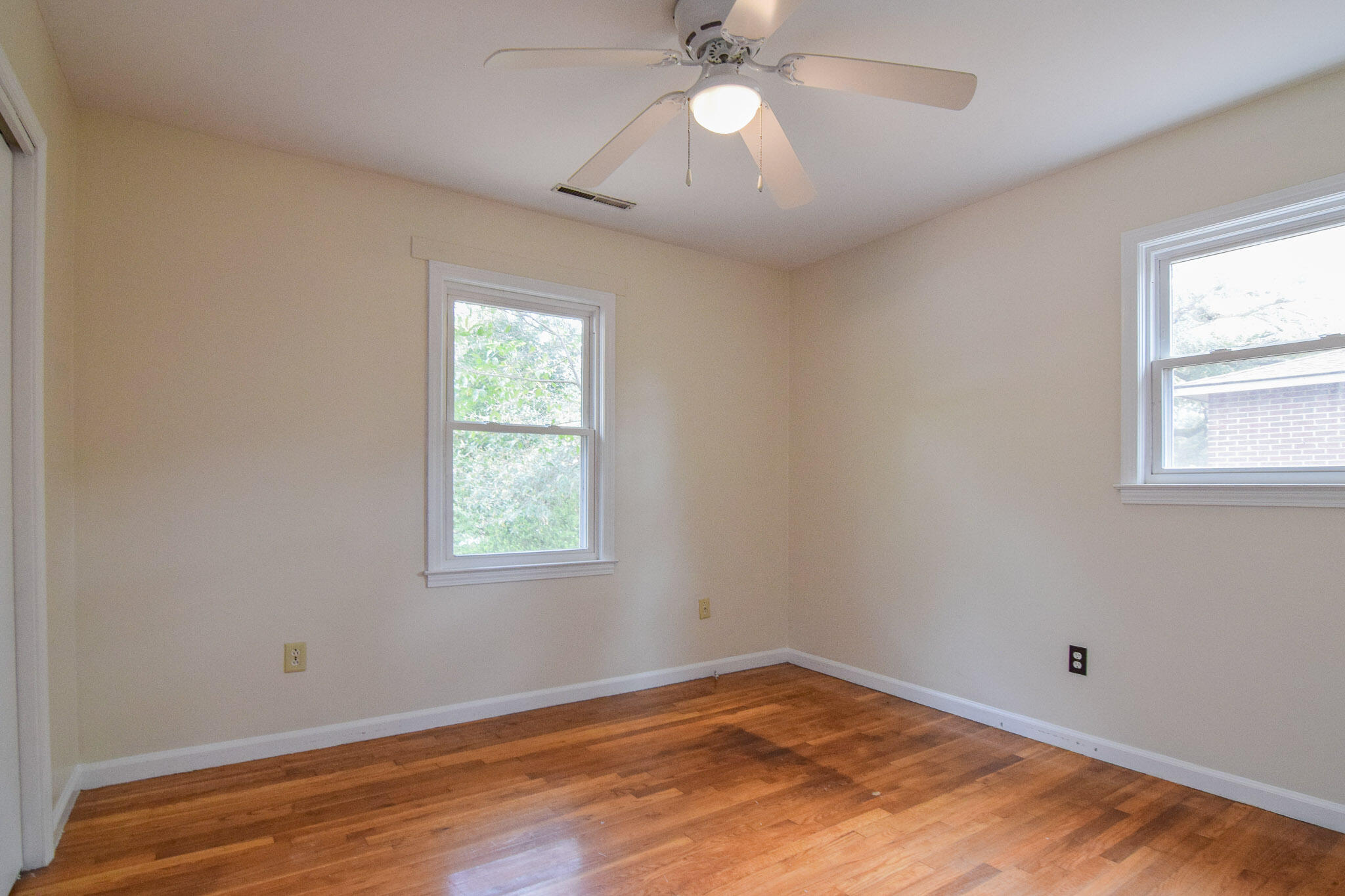 1363 Camp Road Charleston, SC 29412 - Photo 8 of 17 1363 Camp-09FrontCornerBR