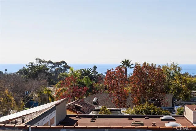 a view of a house with a outdoor space