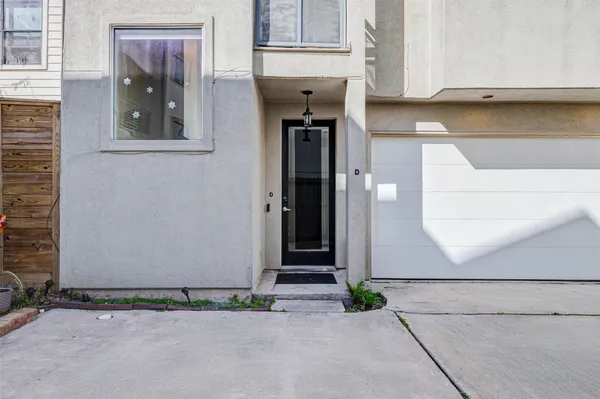 $429,990 | 5715 Larkin Street, Unit D, Houston, TX 77007