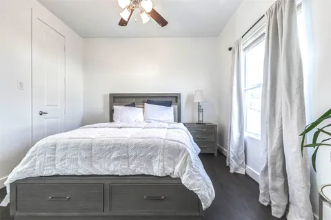 $435,000 | 5715 Larkin Street, Unit D, Houston, TX 77007