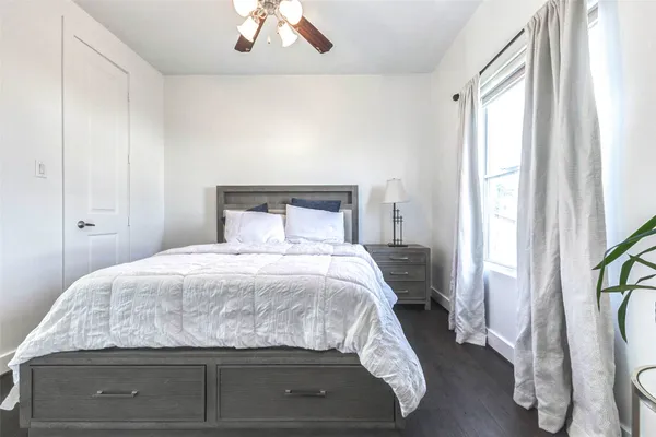 $429,990 | 5715 Larkin Street, Unit D, Houston, TX 77007