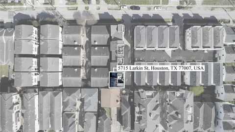 $435,000 | 5715 Larkin Street, Unit D, Houston, TX 77007