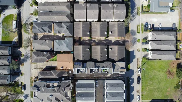 $429,990 | 5715 Larkin Street, Unit D, Houston, TX 77007
