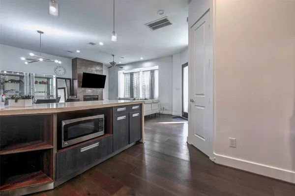 $429,990 | 5715 Larkin Street, Unit D, Houston, TX 77007