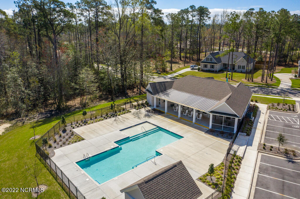 852 Crown Pointe Drive Hampstead, NC 28443 - Photo 62 of 70 699 Crown Pointe Dr-60