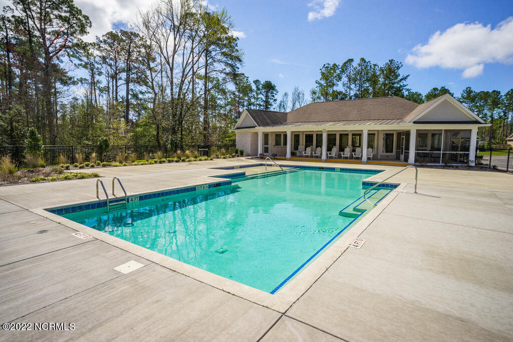 852 Crown Pointe Drive Hampstead, NC 28443 - Photo 65 of 70 699 Crown Pointe Dr-29