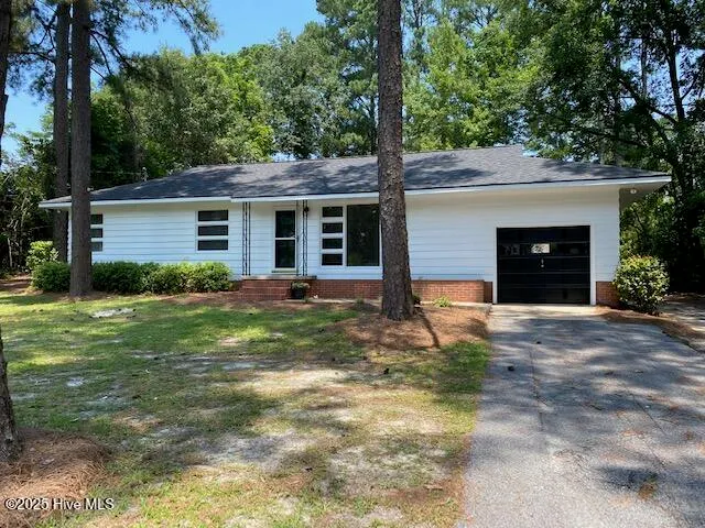 $1,525 | 1507 Greenville Boulevard Southeast, Greenville, NC 27858