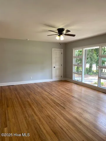 $1,525 | 1507 Greenville Boulevard Southeast, Greenville, NC 27858