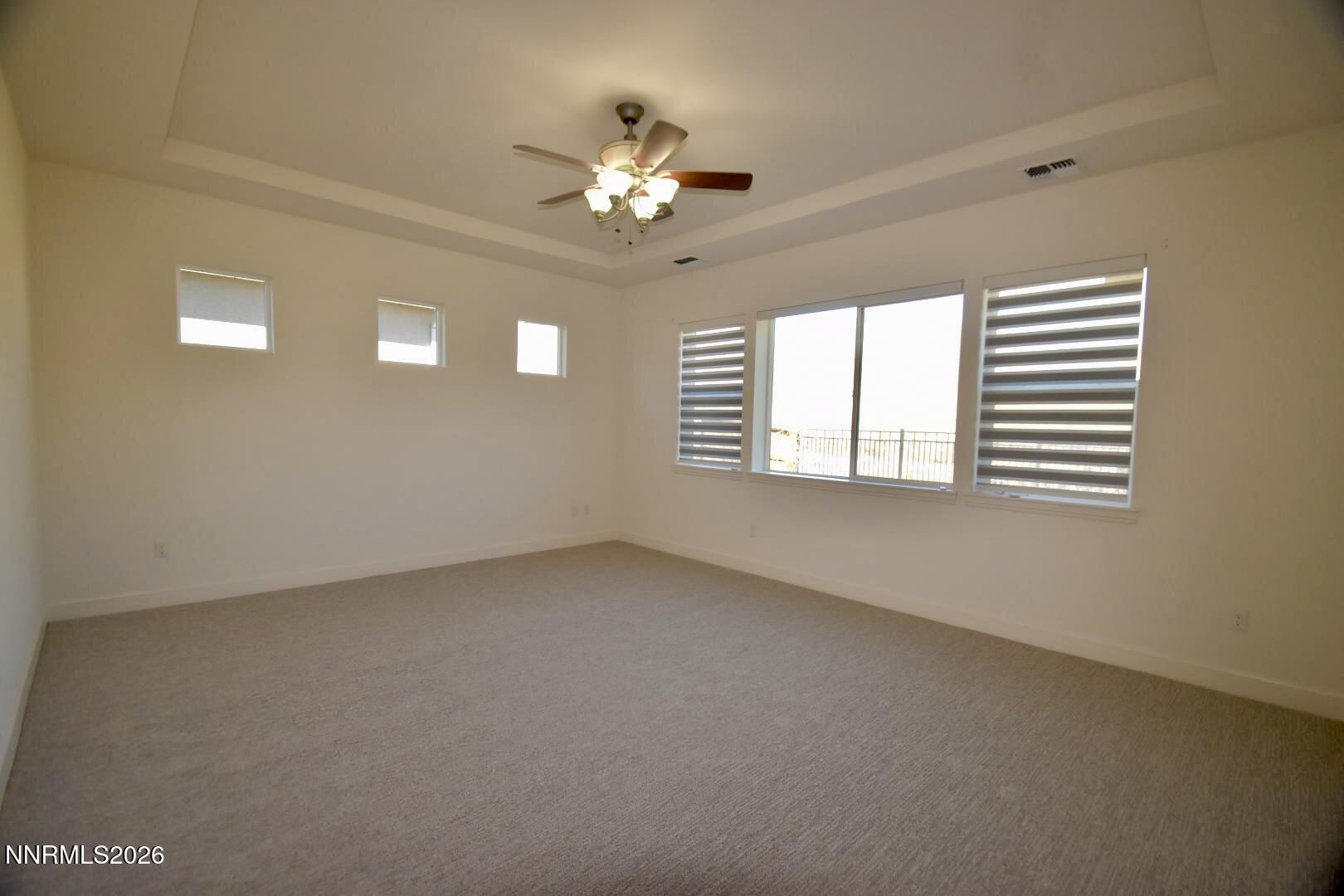 9728 Silverspar Street Reno, NV 89521 - Photo 13 of 22 PIC2920869