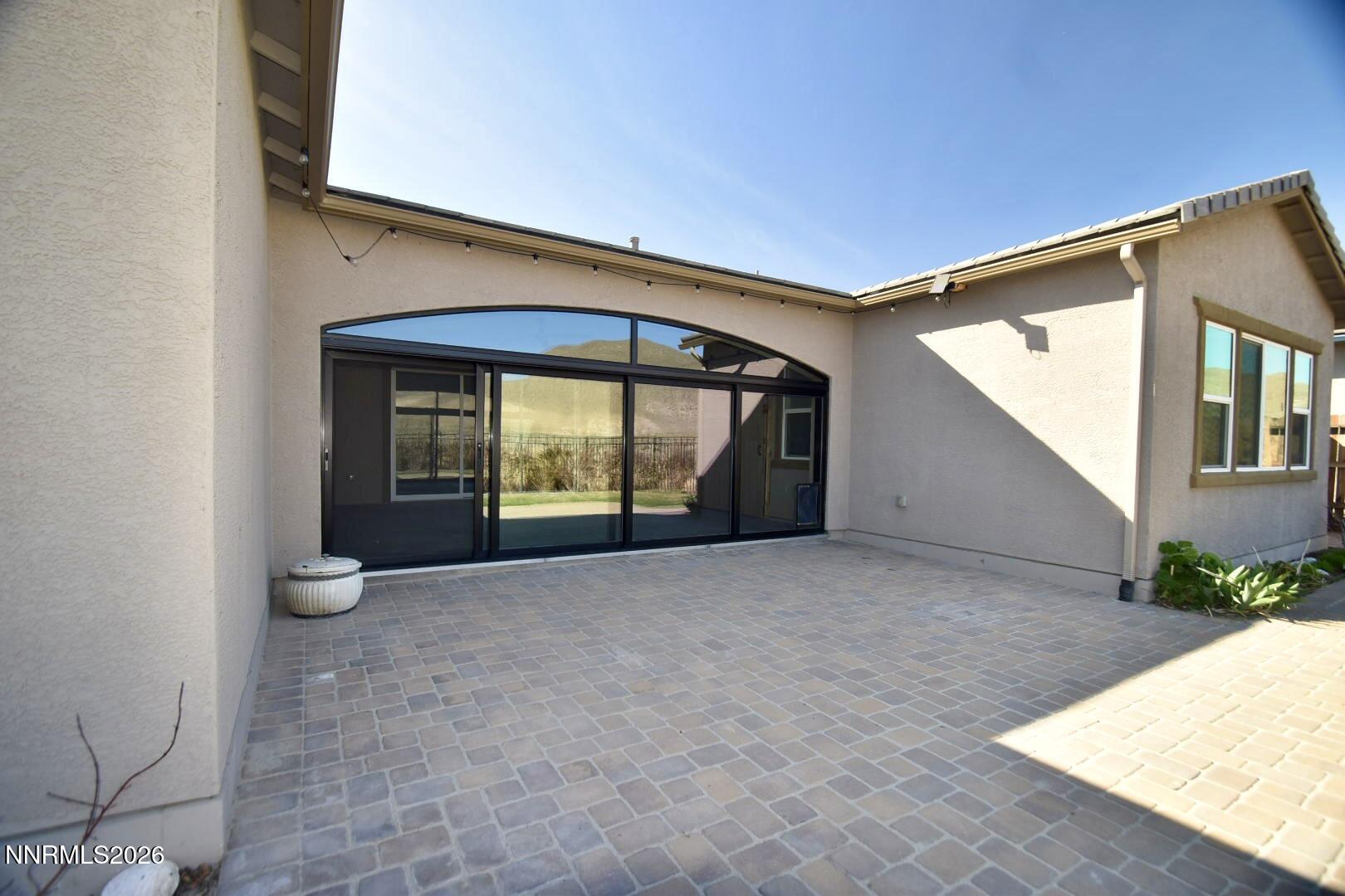 9728 Silverspar Street Reno, NV 89521 - Photo 4 of 22 PIC2920855