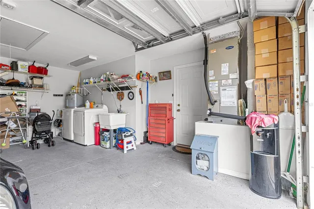 $304,900 | 17424 Southeast 111th Avenue, Summerfield, FL 34491