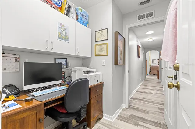 $304,900 | 17424 Southeast 111th Avenue, Summerfield, FL 34491