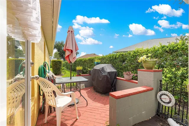 $304,900 | 17424 Southeast 111th Avenue, Summerfield, FL 34491