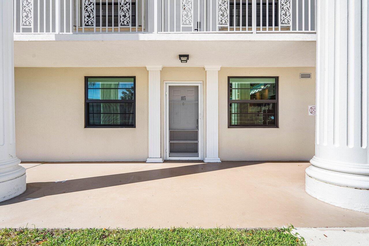 6121 Balboa Circle, Unit 103 Boca Raton, FL 33433 - Photo 3 of 24 002-6121BalboaCircle-103-BocaRaton-FL-33