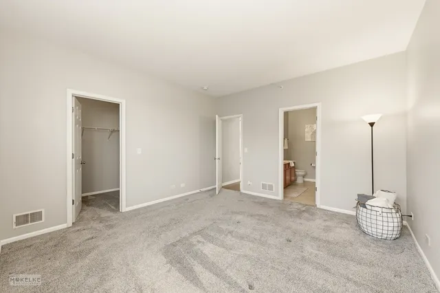 $334,900 | 4022 Shoeger Court, Yorkville, IL 60560