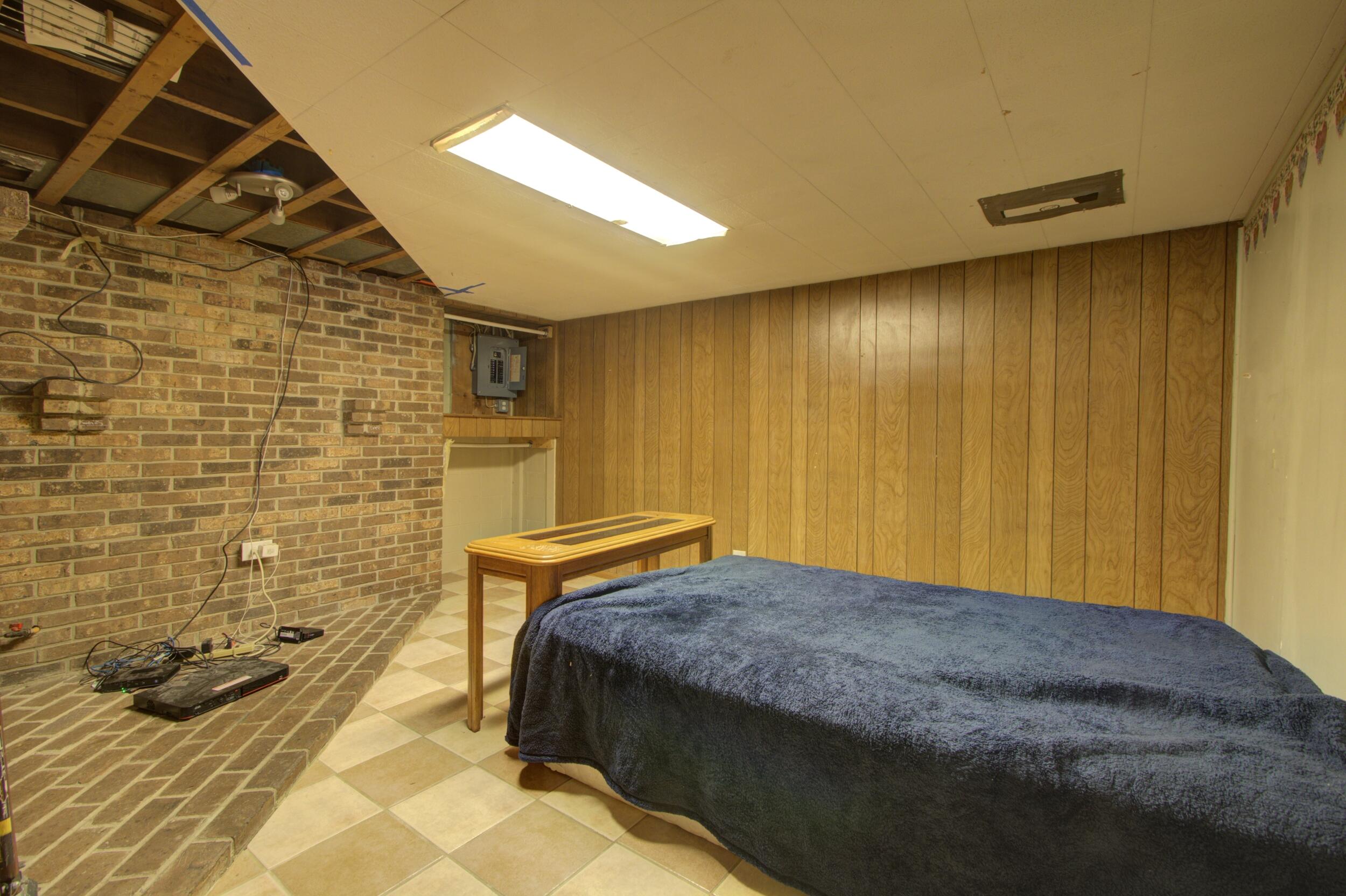 3891 56th Street Southwest Wyoming, MI 49418 - Photo 13 of 18 -