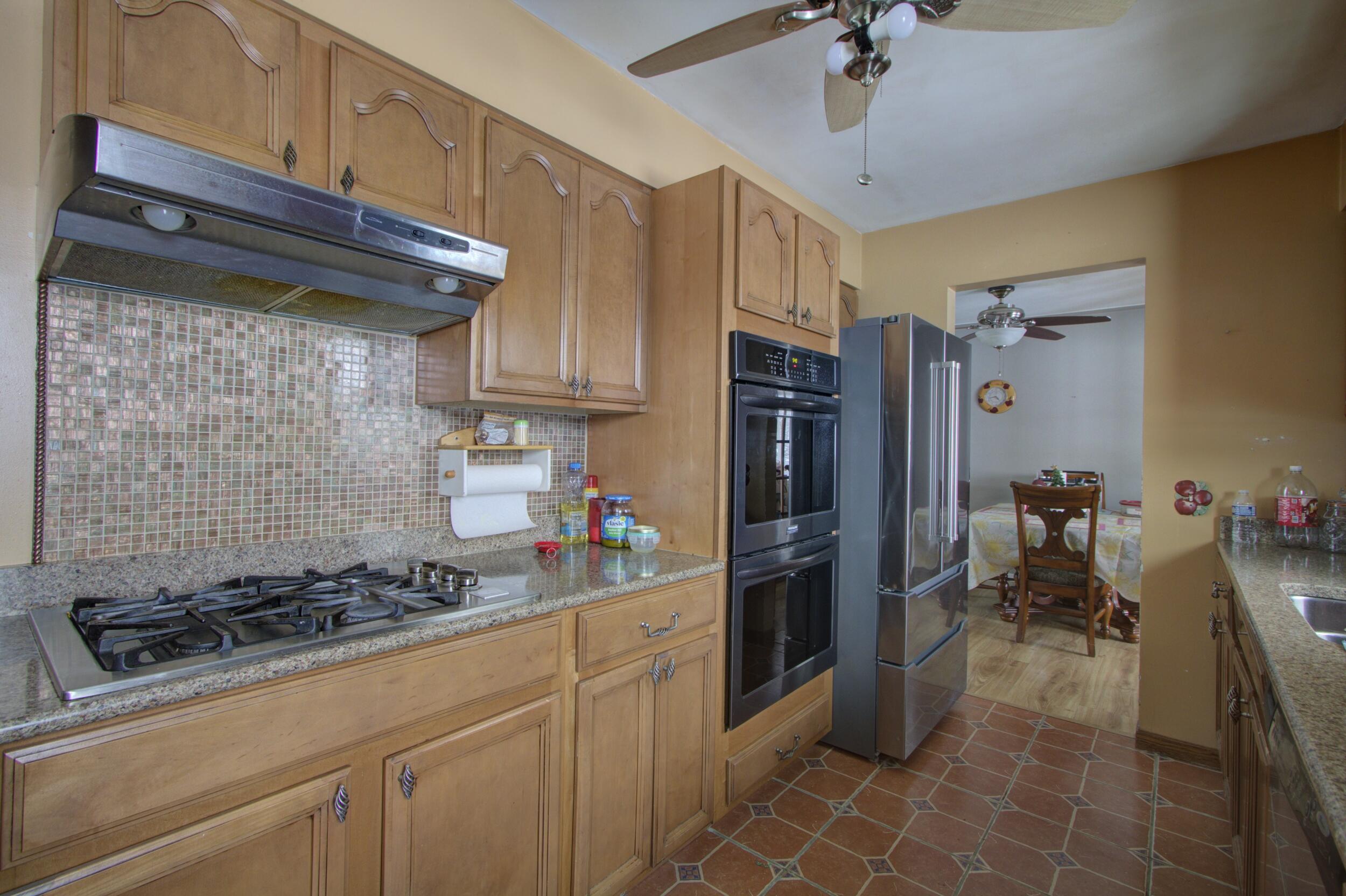 3891 56th Street Southwest Wyoming, MI 49418 - Photo 4 of 18 -