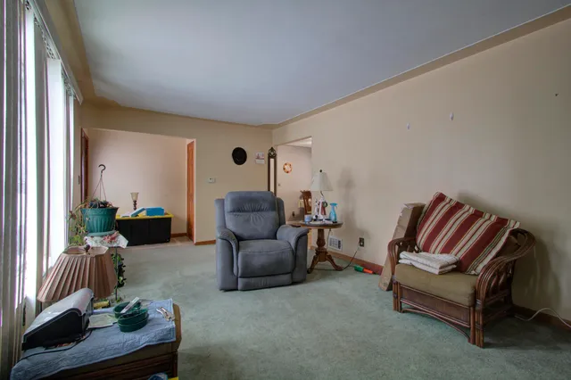 $320,000 | 3891 56th Street Southwest, Wyoming, MI 49418