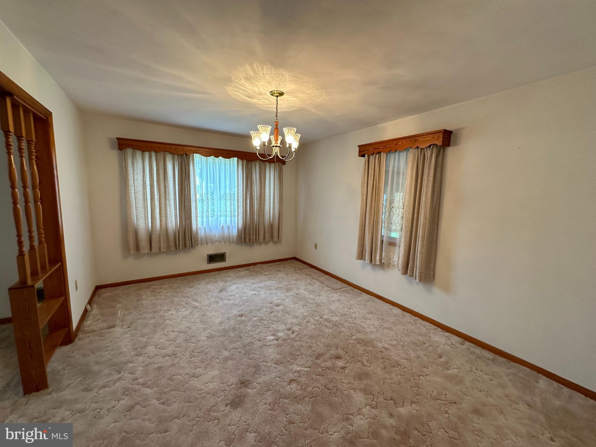 228 Fairview Road Luray, VA 22835 - Photo 8 of 33 Dining Room
