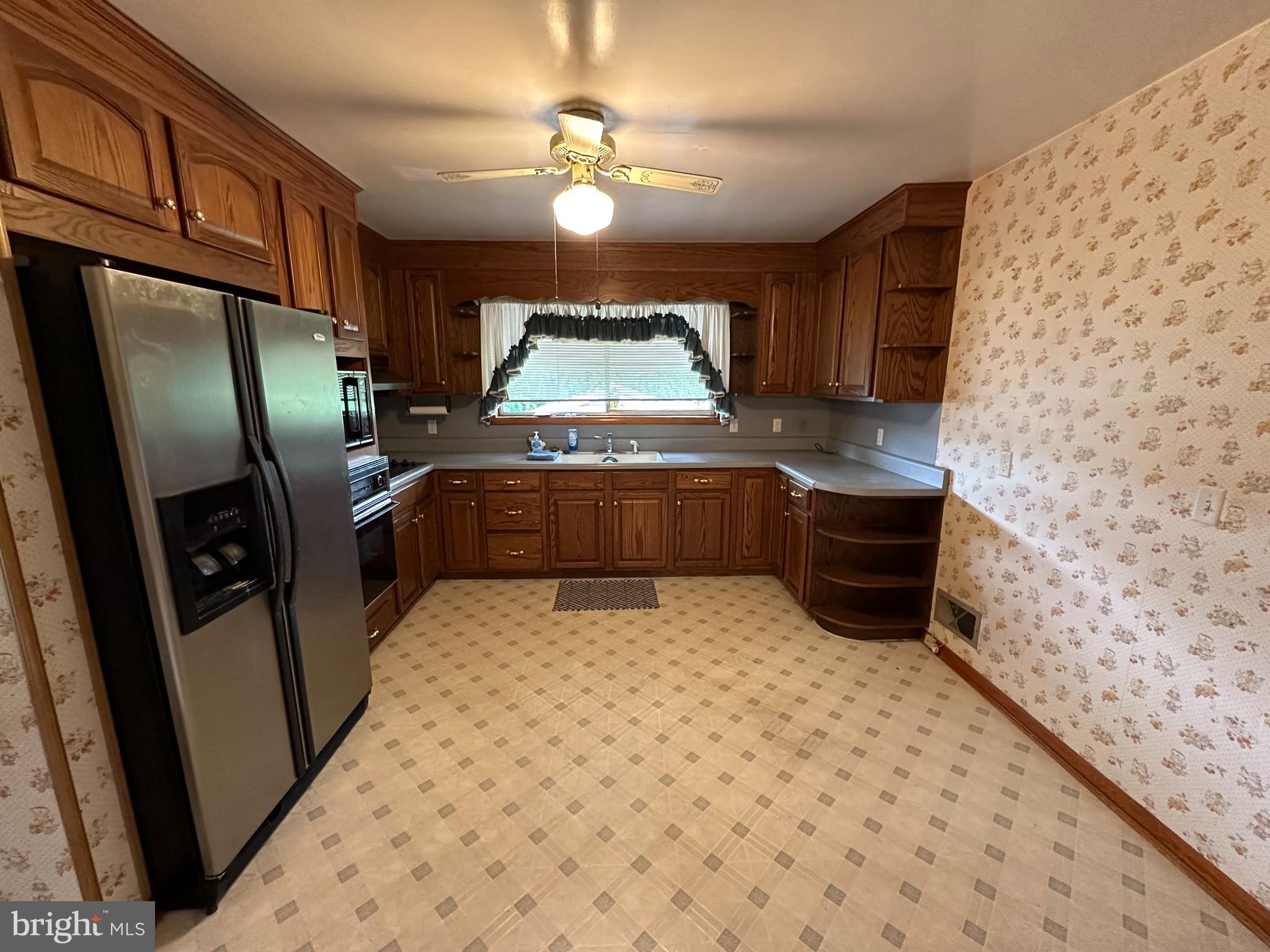 228 Fairview Road Luray, VA 22835 - Photo 10 of 33 Kitchen
