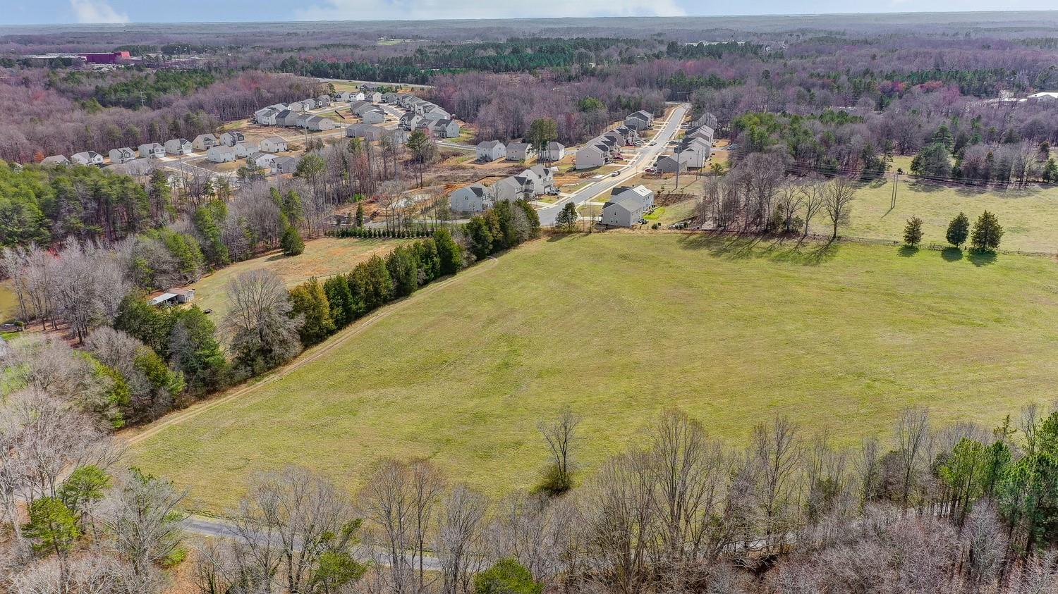 192 State Rd S-46-422 Clover, SC 29710 - Photo 7 of 48 Gallery Image 7