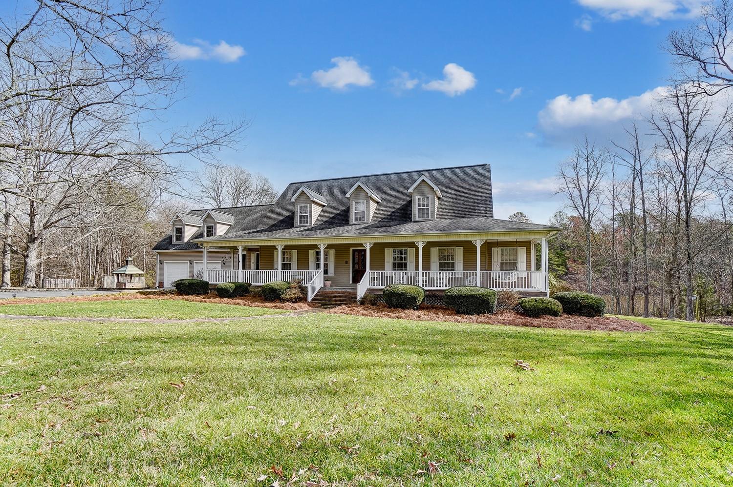 192 State Rd S-46-422 Clover, SC 29710 - Photo 8 of 48 Gallery Image 8