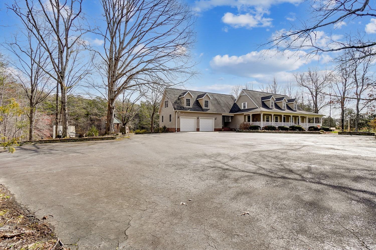 192 State Rd S-46-422 Clover, SC 29710 - Photo 9 of 48 Gallery Image 9