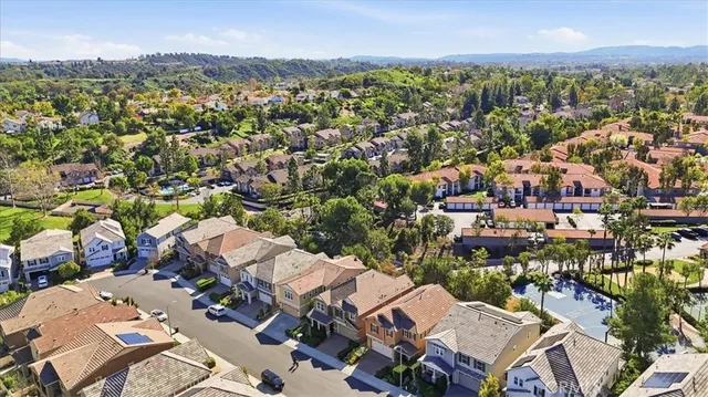 $1,899,000 | 11 Silver Spruce Court, Lake Forest, CA 92630