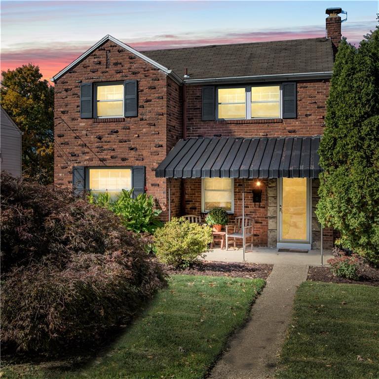 830 Shadycrest Road Pittsburgh, PA 15216 - Photo 2 of 25 Gallery Image 2