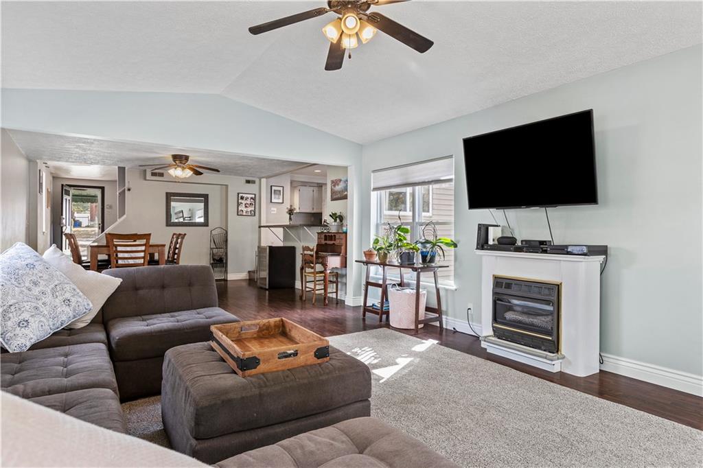 830 Shadycrest Road Pittsburgh, PA 15216 - Photo 20 of 25 Gallery Image 20